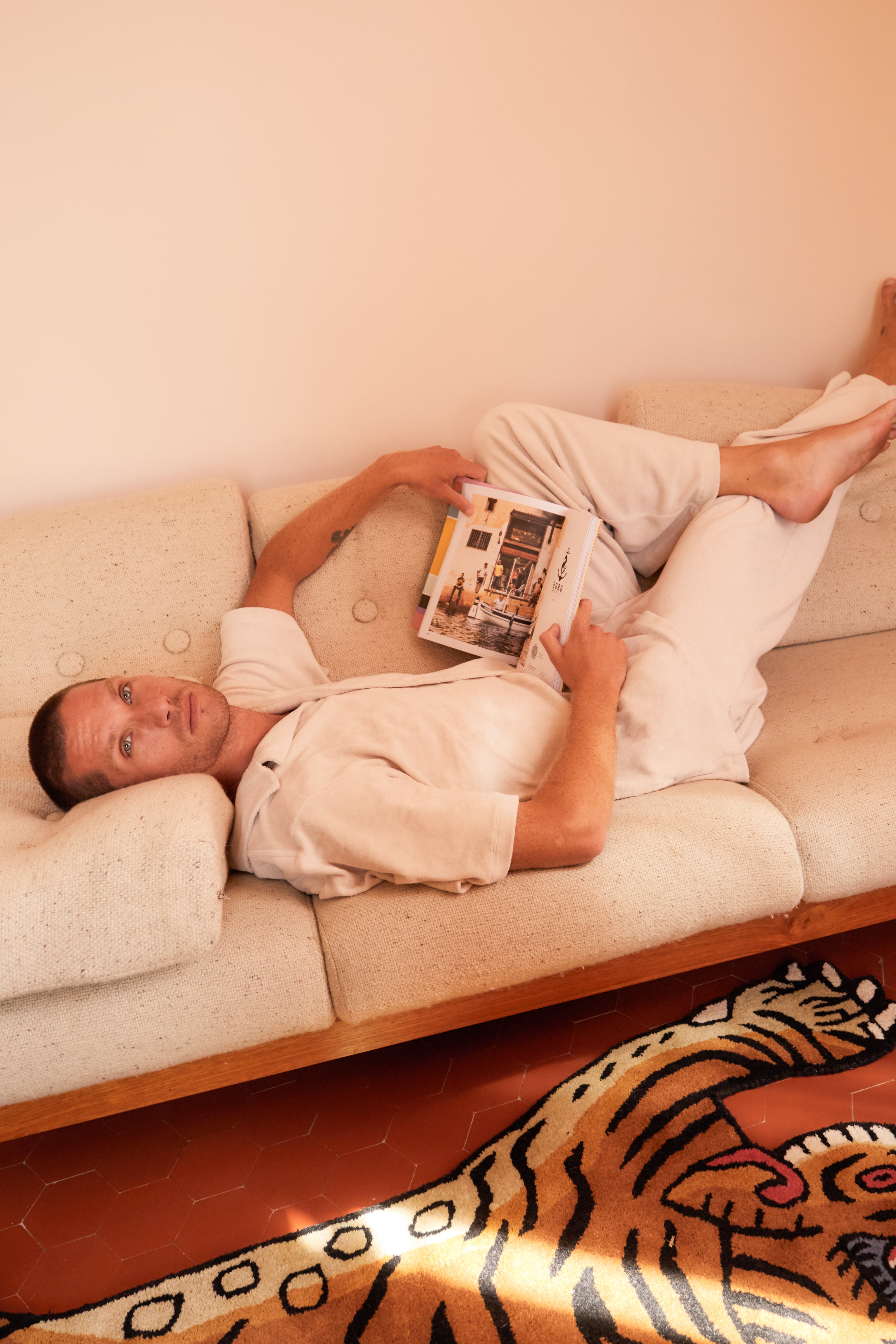 Naram Shirt, moonbeam